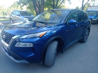 2021 Nissan Rogue III, синий, 2500000 рублей, вид 1