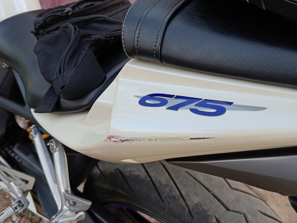 2012 Triumph Daytona 675, белый, 585000 рублей - вид 8