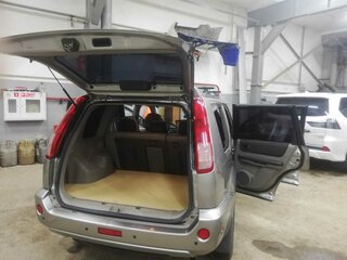 2004 Nissan X-Trail I Рестайлинг, серый, 840000 рублей, вид 5