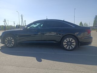 2020 Audi A6 45 TFSI V (C8), чёрный, 3550000 рублей, вид 4