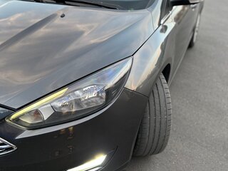 2017 Ford Focus III Рестайлинг, серый, 1237000 рублей, вид 4
