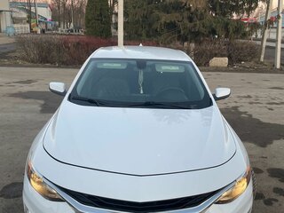 2018 Chevrolet Malibu IX, белый, 1615000 рублей, вид 1