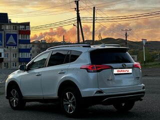 2019 Toyota RAV4 IV (XA40) Рестайлинг, белый, 2650000 рублей, вид 1