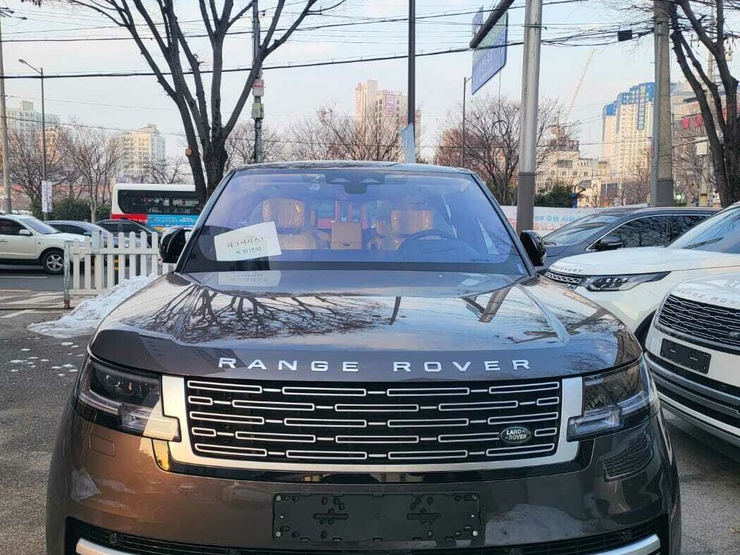 Открыть фотографии: Land Rover Range Rover V