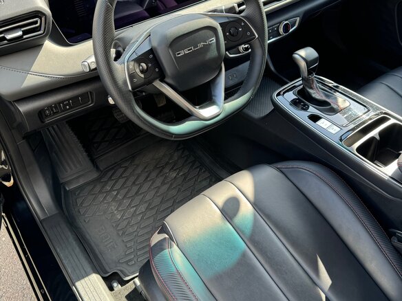 2023 BAIC U5 Plus, чёрный, 1585000 рублей - вид 9