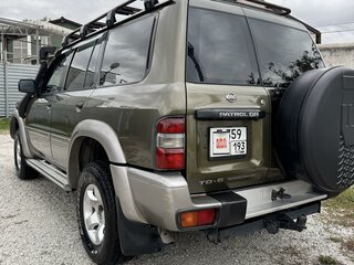 1999 Nissan Patrol V (Y61), зелёный, 1750000 рублей, вид 4