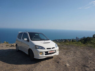 2001 Daihatsu YRV I, белый, 225000 рублей, вид 1