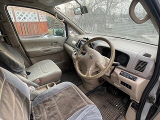 2001 Nissan Serena II (C24), серебристый, 540000 рублей, вид 5