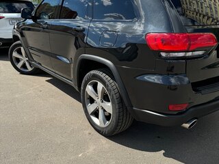 2013 Jeep Grand Cherokee IV (WK2) Рестайлинг, чёрный, 2700000 рублей, вид 4
