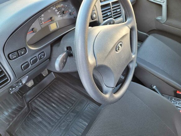 2012 Lada (ВАЗ) 2110 Богдан, белый - вид 9