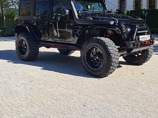 2012 Jeep Wrangler III (JK), чёрный, 4500000 рублей, вид 2