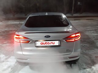 2018 Ford Fusion (North America) II Рестайлинг, серебристый, 1150000 рублей, вид 4