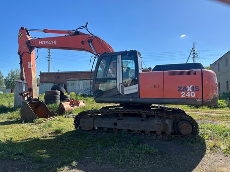 2007 Hitachi ZX240, 3500000 рублей, вид 1