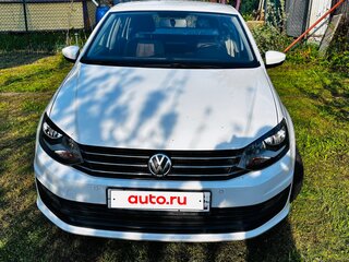 2017 Volkswagen Polo V Рестайлинг, белый, 1180000 рублей, вид 1