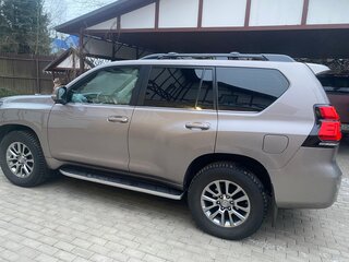2019 Toyota Land Cruiser Prado 150 Series Рестайлинг 2, коричневый, 5670000 рублей, вид 4