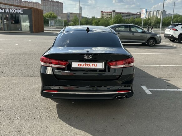 2016 Kia Optima IV, чёрный, 1500000 рублей - вид 4