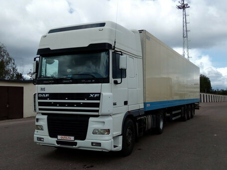 2004 DAF 95XF, белый, 2900000 рублей, вид 2