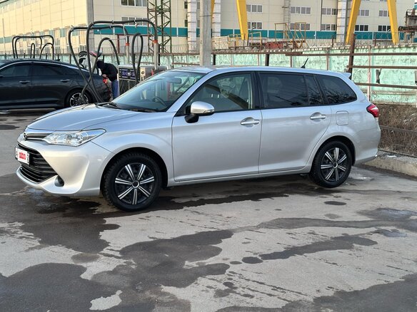 2017 Toyota Corolla Fielder XI (E160, E170) Рестайлинг 2, серебристый, 1280000 рублей - вид 12
