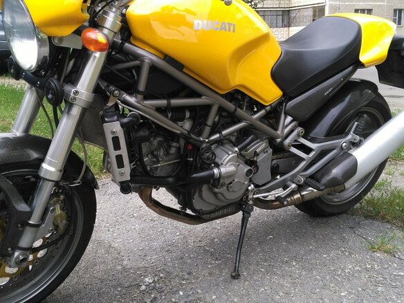 2001 Ducati Monster S4, жёлтый - вид 17