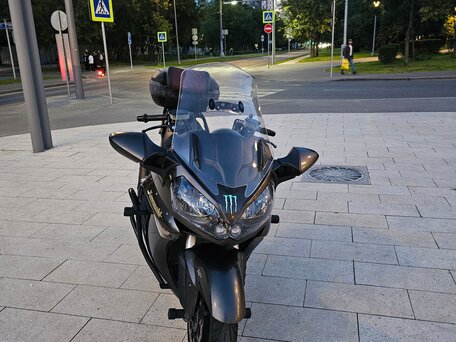 2010 Kawasaki GTR 1400 (Concours 14), коричневый, 699999 рублей, вид 2