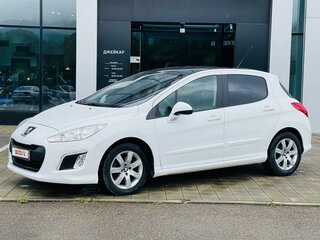 2011 Peugeot 308 I Рестайлинг, белый, 750000 рублей, вид 1