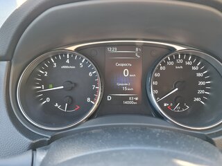 2015 Nissan X-Trail III, серебристый, 1990000 рублей, вид 4
