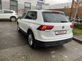 2017 Volkswagen Tiguan II, белый, 1820000 рублей - вид 4