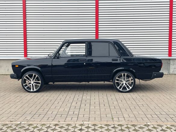 2010 Lada (ВАЗ) 2107, чёрный - вид 19
