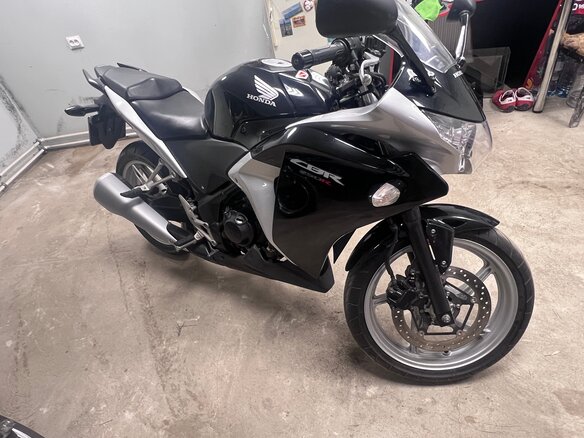 2011 Honda CBR 250R, чёрный, 300000 рублей - вид 11