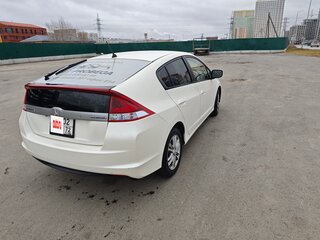 2012 Honda Insight II Рестайлинг, белый, 950000 рублей, вид 5