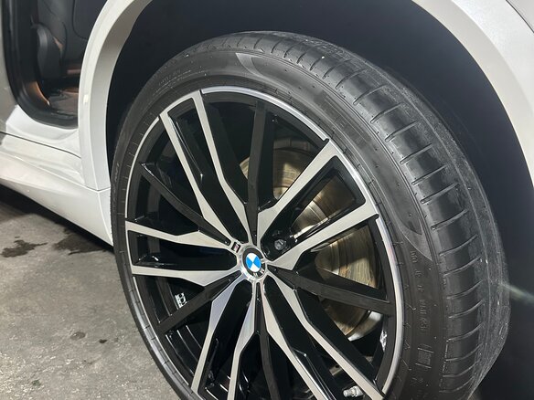 2019 BMW X5 30d IV (G05/G18), белый, 7990000 рублей - вид 8