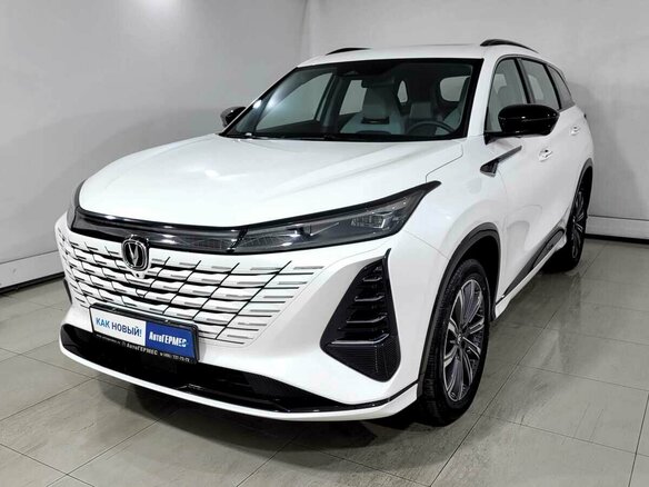 2024 Changan CS75 Plus III, белый, 2670000 рублей