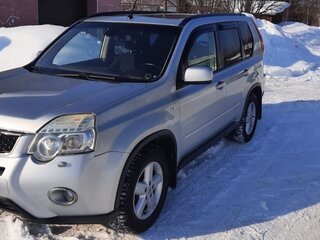 2011 Nissan X-Trail II Рестайлинг, серебристый, 1100000 рублей, вид 2