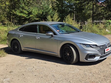 2019 Volkswagen Arteon I, серый, 2500000 рублей, вид 4