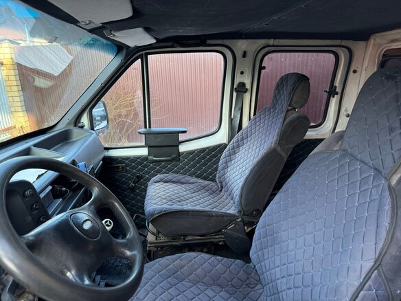 1990 Ford Transit, белый, 750000 рублей - вид 4