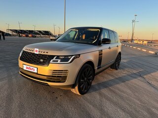 2018 Land Rover Range Rover IV Рестайлинг, золотистый, 5900000 рублей, вид 1
