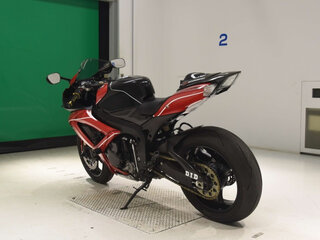 2007 Suzuki GSX-R 750, красный, 700000 рублей, вид 5