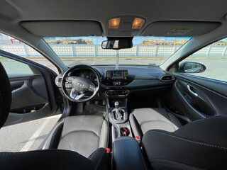 2017 Hyundai i30 III, серый, 1150000 рублей, вид 5