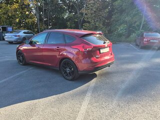 2016 Ford Focus III Рестайлинг, красный, 915000 рублей, вид 5