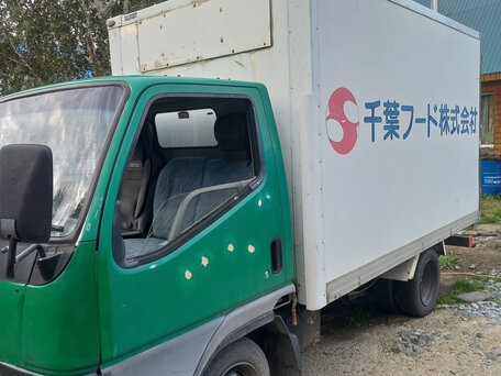 1995 Fuso (Mitsubishi) Canter, зелёный, 450000 рублей, вид 1