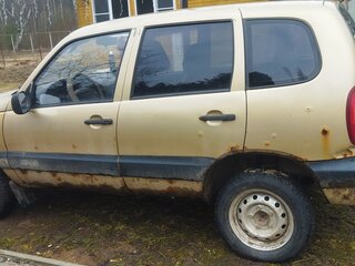2004 Chevrolet Niva I, бежевый, 190000 рублей, вид 4
