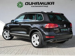 2011 Volkswagen Touareg II, чёрный, 1899000 рублей, вид 3