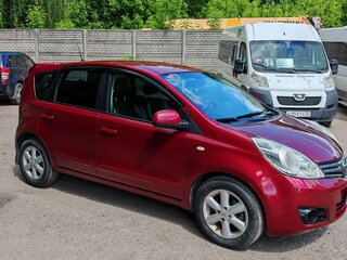 2012 Nissan Note I Рестайлинг, красный, 630000 рублей, вид 3
