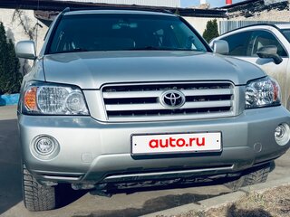 2005 Toyota Highlander I (XU20) Рестайлинг, серебристый, 1500000 рублей, вид 1
