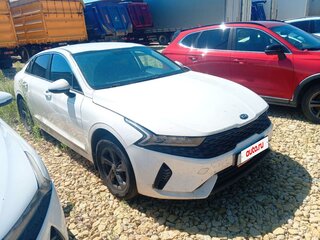 2021 Kia K5 III, белый, 1535000 рублей, вид 1