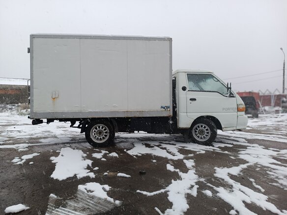 2007 Hyundai Porter, белый, 440000 рублей - вид 2