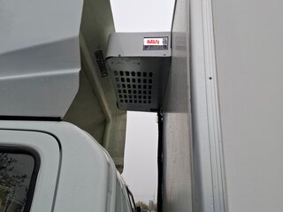 2023 Isuzu Elf (N-series), белый, 3650000 рублей, вид 2