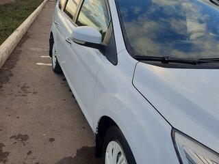 2010 Ford Focus II Рестайлинг, белый, 650000 рублей, вид 5