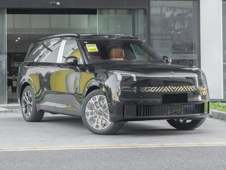 2025 Lynk & Co 900, чёрный, 7540000 рублей, вид 5