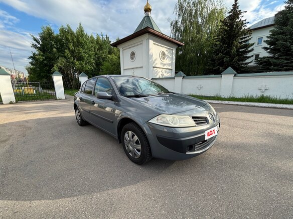 2007 Renault Megane II Рестайлинг, серый, 550000 рублей - вид 1